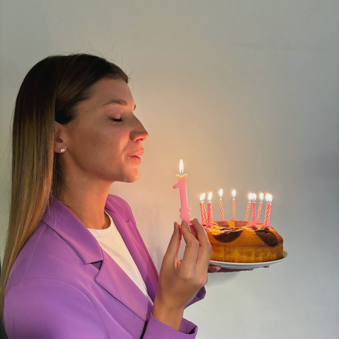 KBella compie un anno!